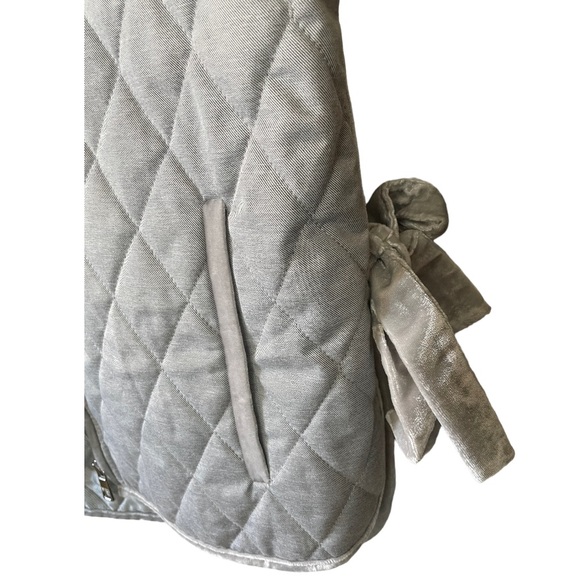 Banana Republic Velvet Trim Quilted Vest - Picture 3 of 6